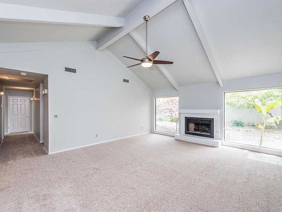 3rd image of 6319 N Palm Ave