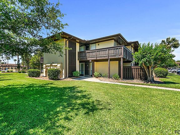 3rd image of 48 Club House Dr APT 108