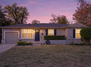 1311 W Lovers Ln, Arlington, TX 76013