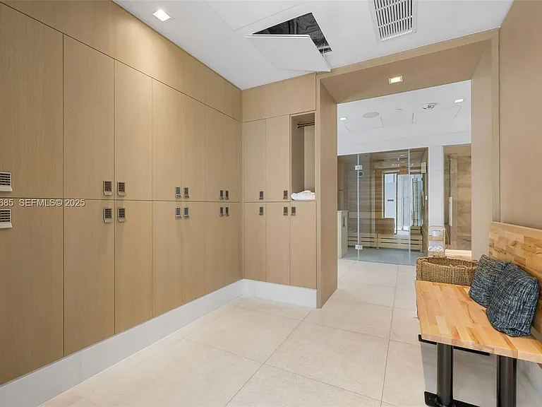 700 NE 26th Ter #3602 — Photo 35