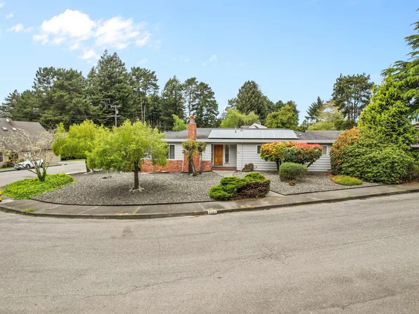 4344 Ridgecrest Dr, Eureka, CA 95503