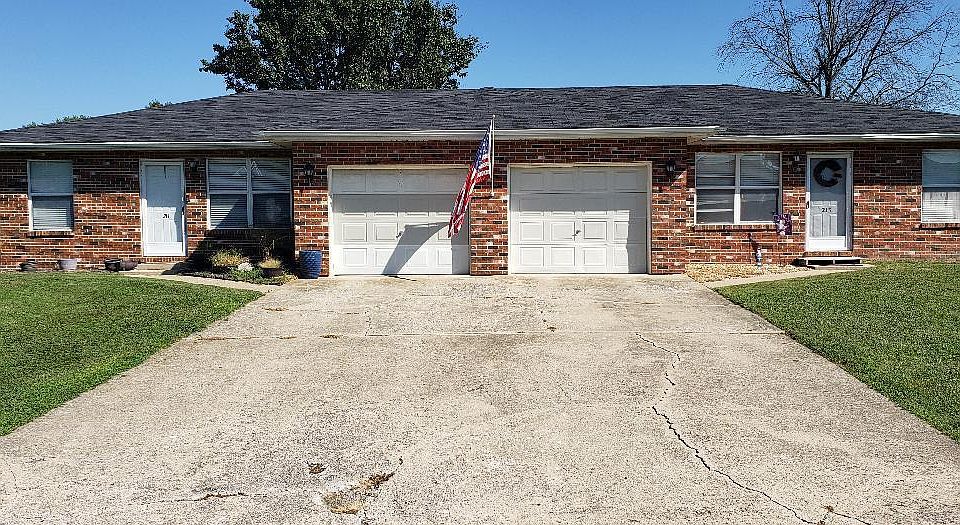 1st image of 211 Southgate Dr