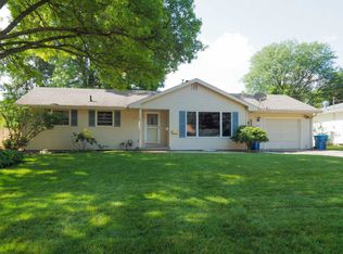 939 Par 4 Cir, Kalamazoo, MI 49008