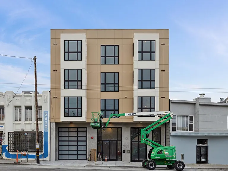5616 Mission St #2A — Photo 19