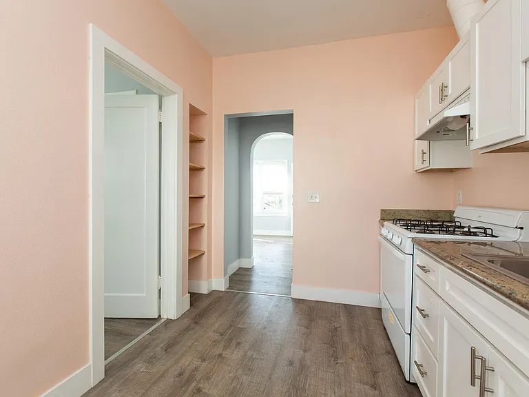 1222 N Kenmore Ave #8 — Photo 15