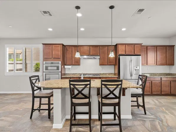 2653 Steeple Run Ln, Manteca, CA 95336