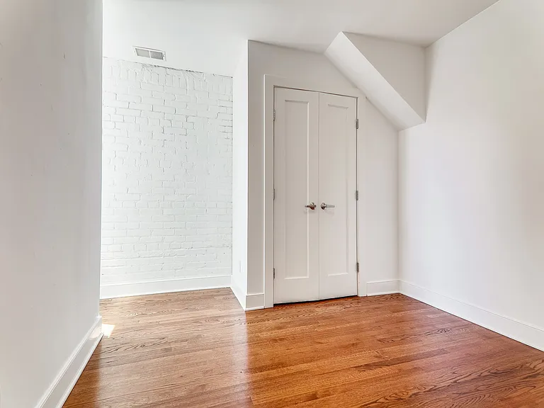 1728 U St #3 — Photo 7