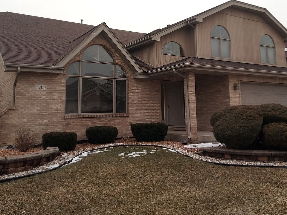1st image of 4709 Aylesbury Ave
