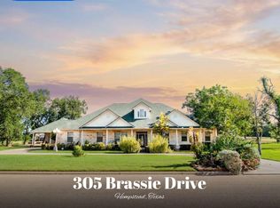 305 Brassie Dr, Hempstead, TX 77445