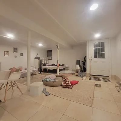 Rented by Yup Realty LLC | media 23