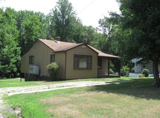 1212 Mount Cross Rd, Danville, VA 24540