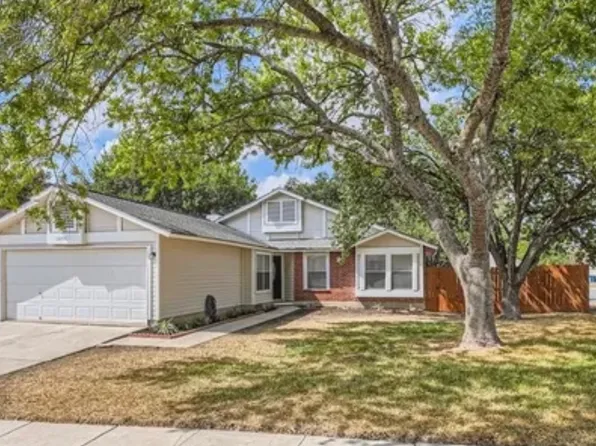 13251 Larkgate Dr, San Antonio, TX 78233