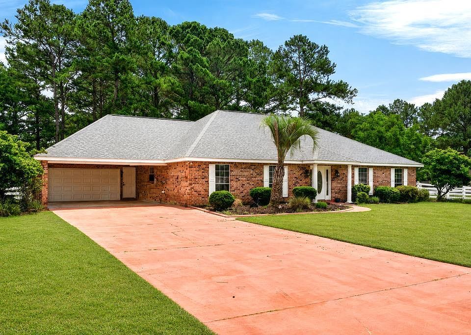 1st image of 52 Falcon Dr