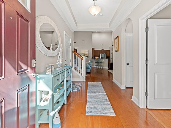 3rd image of 6244 Catalina Dr. #2612