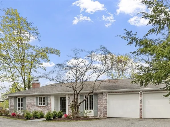 3-3B Pelham Rd, Lexington, MA 02421