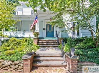 207 Lake Ave, Metuchen, NJ 08840