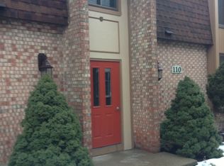 110 Charter Oaks Dr APT 1, Amherst, NY 14228