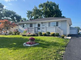 3069 Voeller Cir, Grove City, OH 43123