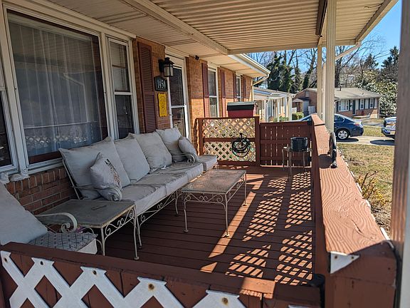 2nd image of 1450 6 1/2 St SE