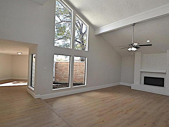 4th image of 5803 Green Falls Dr