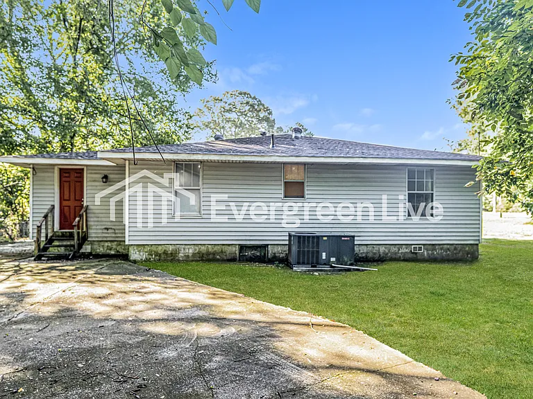 1832 Circlewood Dr — Photo 15