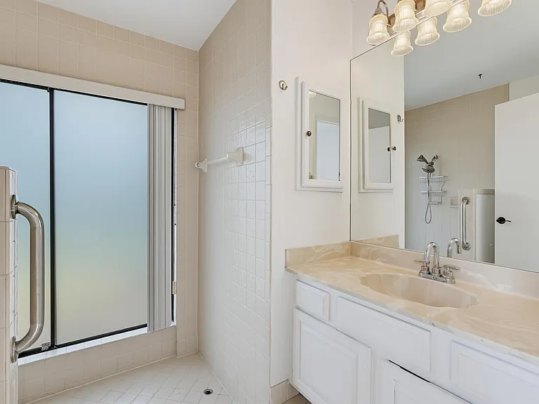 6846 Bianchini Cir — Photo 15