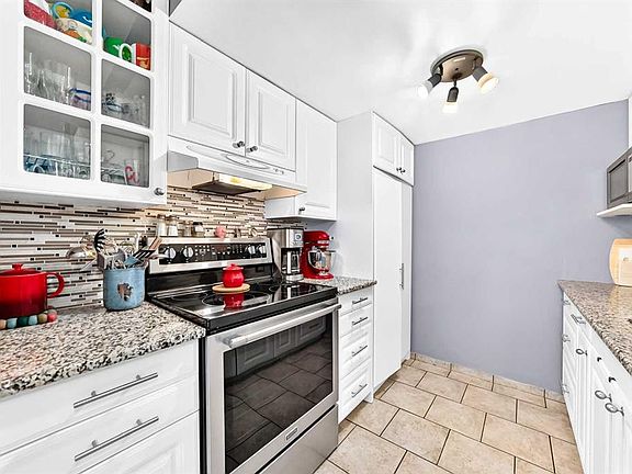 5th image of 1055 W 72nd Ave NW #2