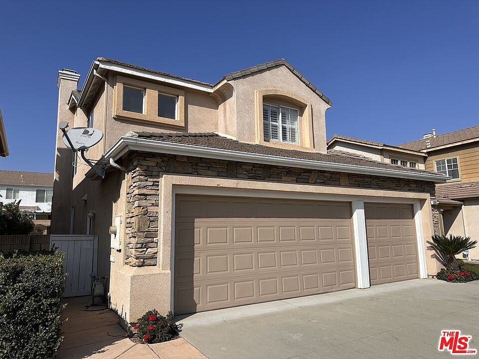 2nd image of 15886 Sedona Dr