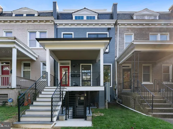 726 Kenyon St Unit 2, Washington, DC 20010