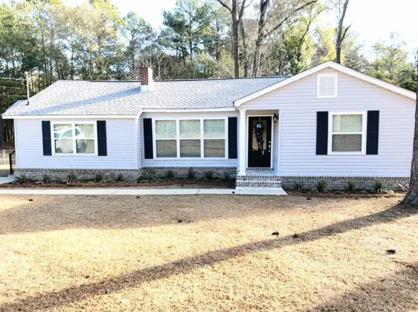 202 Phillips Ter, Dothan, AL 36303