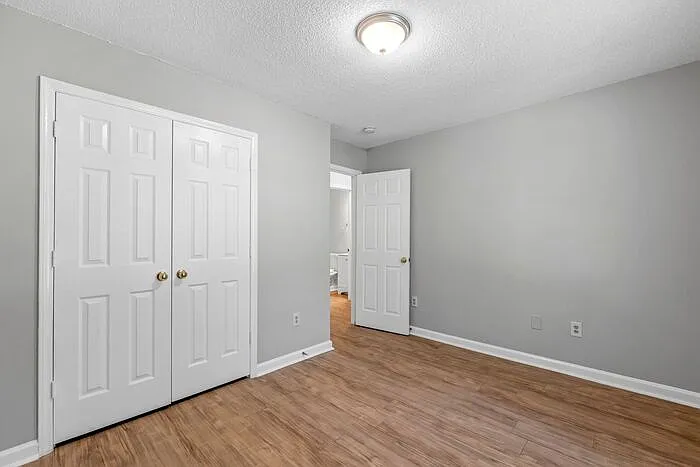 1811 Cody Ave — Photo 22