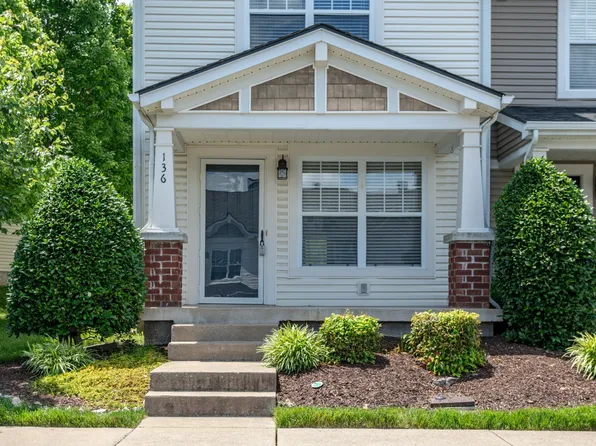 136 Shadow Glen Dr, Nashville, TN 37211