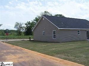 3rd image of 100 Lost Creek Ct