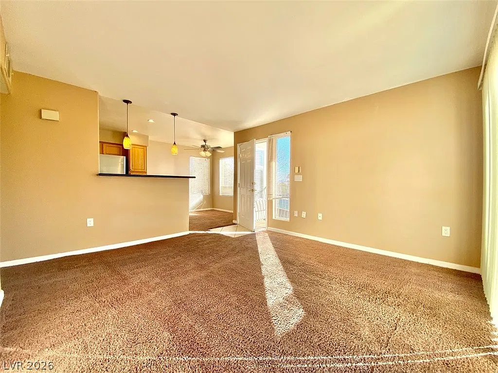 2 bed, 2.0 bath, 1029 sqft, $1,250 — Photo 3