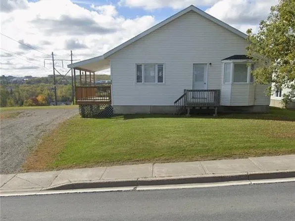 613 Madawaska Rd, Grand Falls, NB E3Y 1A1