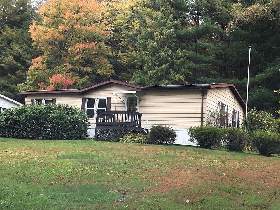 2 Deerwood Ln, Wales, MA 01081 | Zillow