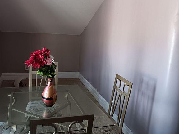 5th image of 1427 Conkling Ave #2