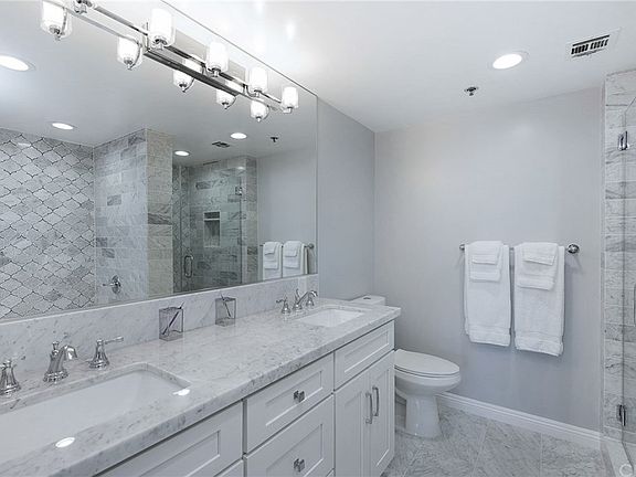 5th image of 525 E Seaside Way Unit 804