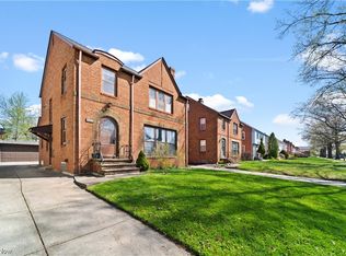 3897 Lansdale Rd, University Heights, OH 44118