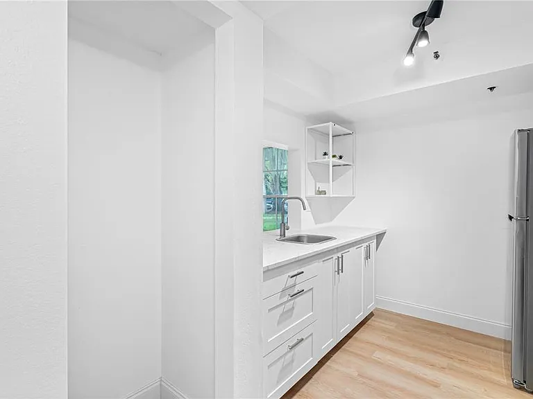 7200 E Bank Dr #0 — Photo 25
