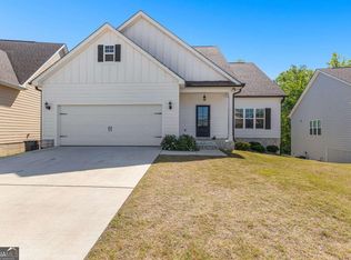 517 Lago Ct, Lagrange, GA 30241