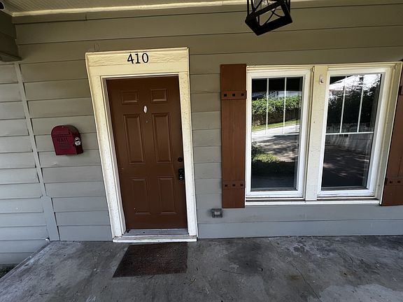 5th image of 410 Rose St