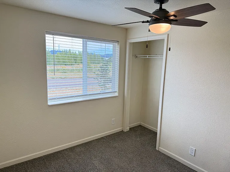 4432 Fergus Ave — Photo 28