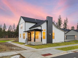 469 E Penstemon Rd, Hayden, ID 83835