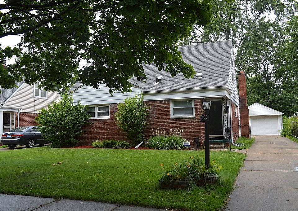 1st image of 20473 Lancaster St