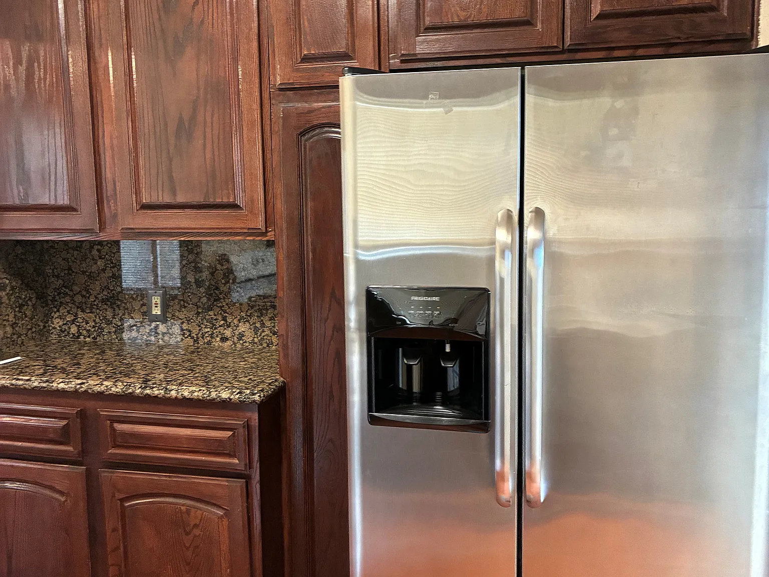 2 bed, 1100 sqft, $2,600 — Photo 4
