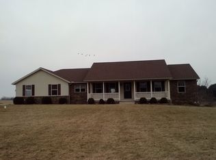 13083 Fred Amity Rd, Fredericktown, OH 43019