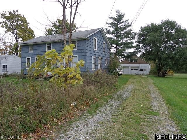 2nd image of 9137 Darrow Rd