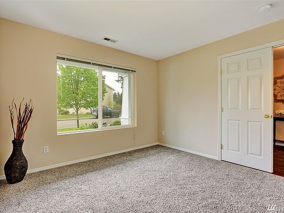 3rd image of 20210 47th Ave E