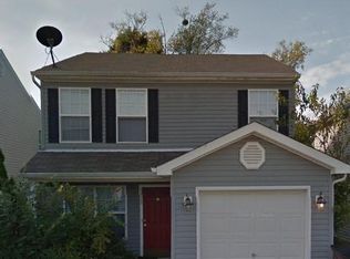 6408 Cottagemeadow Dr, Louisville, KY 40218